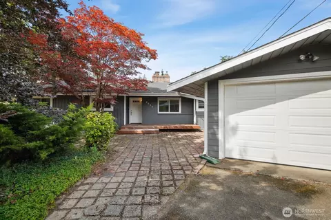 9857 Richardson Rd NW, Bremerton, WA 98311