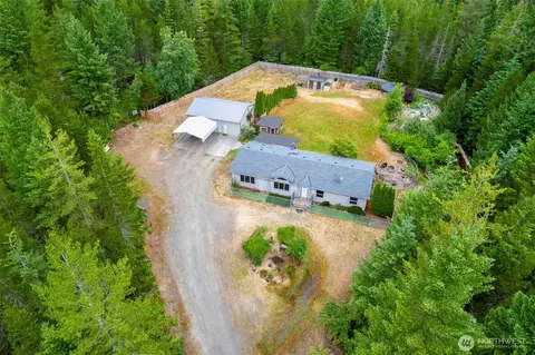 1980 NE Blacksmith Dr, Belfair, WA 98528