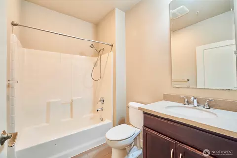 15700 116th Ave NE #210, Bothell, WA 98011 photo 17