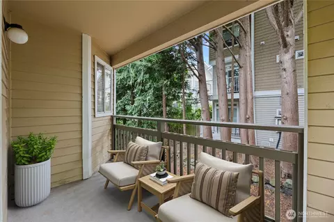 5300 Harbour Pointe Blvd #311-I, Mukilteo, WA 98275
