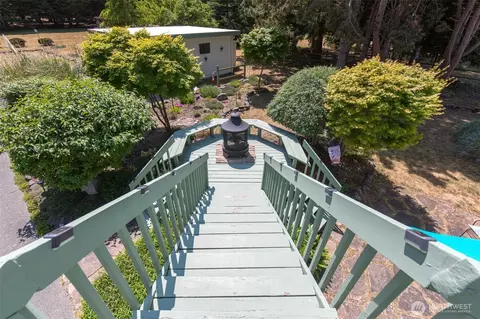 215 Amber Ln, Sequim, WA 98382 photo 4