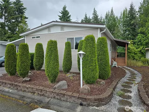 815 SW 124th St SW #30, Everett, WA 98204