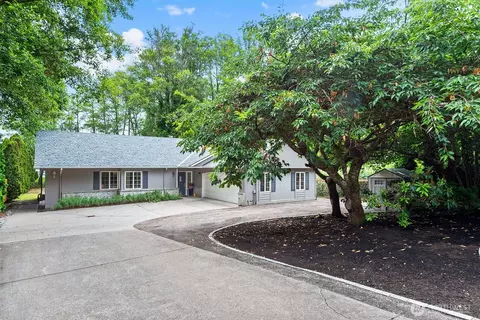 28062 State Hwy 104 NE, Kingston, WA 98346