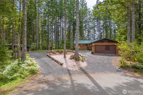 550 N Kokanee Rdg, Hoodsport, WA 98548