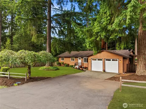 22012 Villa Dr, Snohomish, WA 98296