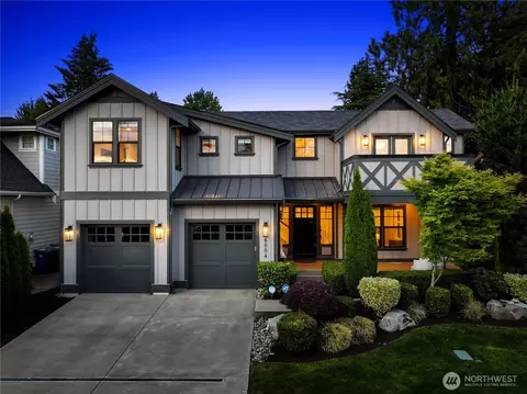 6004 111th Ave NE, Kirkland, WA 98033