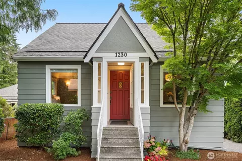1230 NE 100th St, Seattle, WA 98125