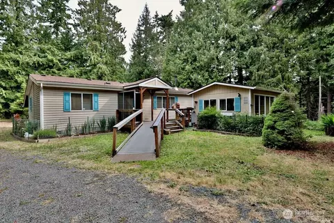 140 Fleming Dr, Sequim, WA 98382