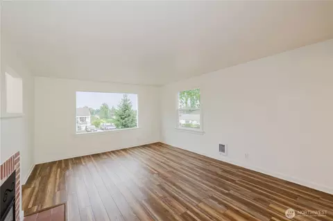 1102 E 33rd St SW, Bremerton, WA 98310 photo 10