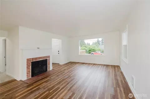 1102 E 33rd St SW, Bremerton, WA 98310 photo 11