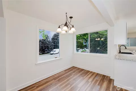 1102 E 33rd St SW, Bremerton, WA 98310 photo 9