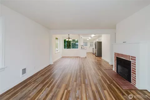 1102 E 33rd St SW, Bremerton, WA 98310 photo 7