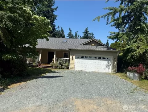 1543 Roy Rd, Freeland, WA 98249