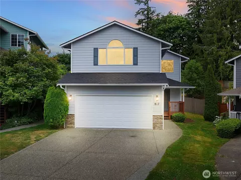 817 Darwins Way, Granite Falls, WA 98252