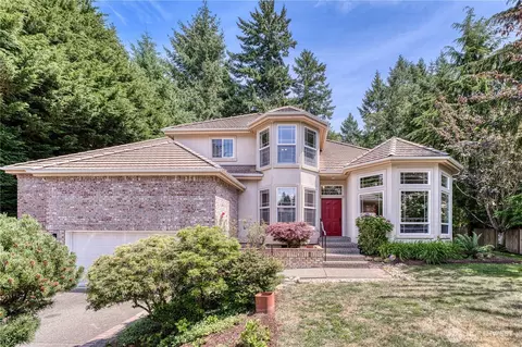 821 23rd Ave NW, Gig Harbor, WA 98335