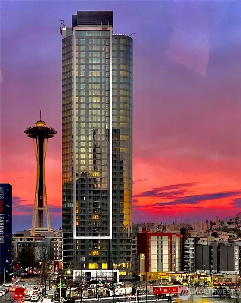 2510 6th Ave #2603, Seattle, WA 98121