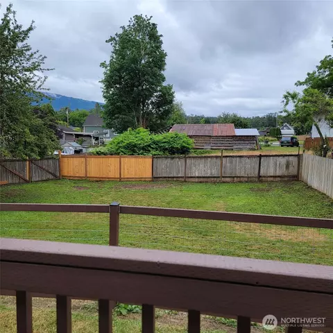 Exterior - 306 Date Ave, Sultan, WA 98294 photo 4 of 4