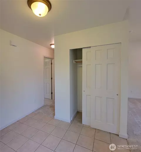 Entry Way - 306 Date Ave, Sultan, WA 98294 photo 4 of 6