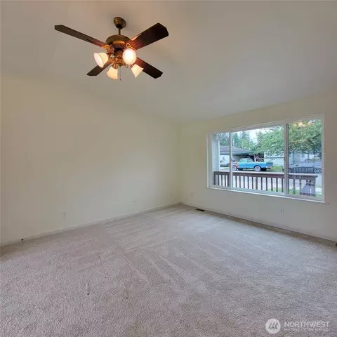 Living - 306 Date Ave, Sultan, WA 98294 photo 2 of 3