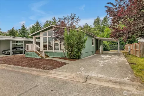 206 Noble Fir Cir, Enumclaw, WA 98022