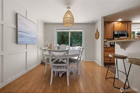 Dining - 802 105th Pl SE, Everett, WA 98208 photo 1 of 2