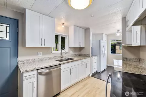 23708 Locust Way #22B, Bothell, WA 98021 photo 3