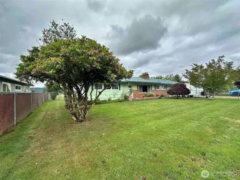 155 Meadow Ln, Mossyrock, WA 98564