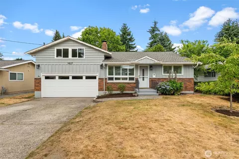 1827 N Lexington St, Tacoma, WA 98406