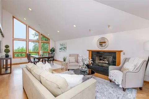 7401 E Heather Way, Everett, WA 98203 photo 5