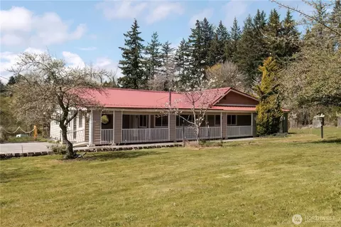3709 Trenton Ave NE, Bremerton, WA 98310
