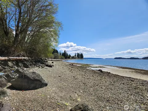 5301 E State Route 302, Belfair, WA 98528
