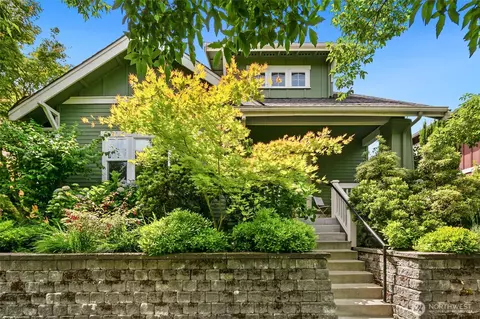 5933 31st Ave SW, Seattle, WA 98126