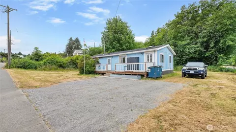 16880 Highway 112, Clallam Bay, WA 98326