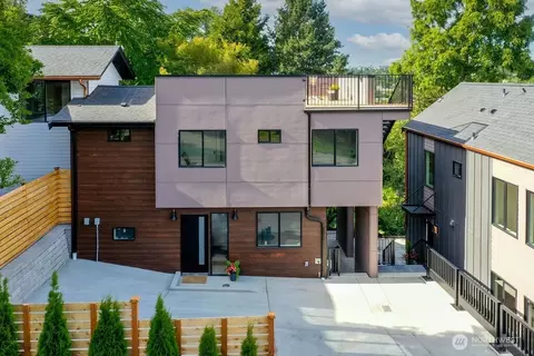 1808 S College St, Seattle, WA 98144