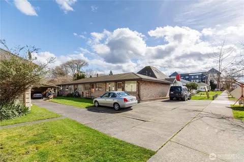 78 Williams S, Renton, WA 98057