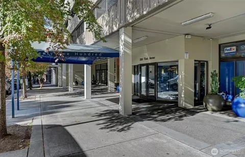 2100 3rd Ave #1802, Seattle, WA 98121