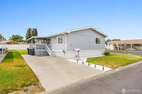 2240 W Broadway Ave #22, Moses Lake, WA 98837