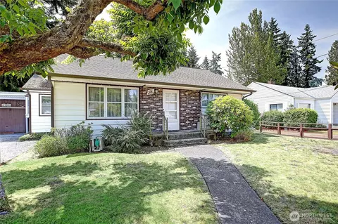 414 Morgan Rd, Everett, WA 98203