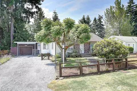 Exterior - 414 Morgan Rd, Everett, WA 98203 photo 10 of 15