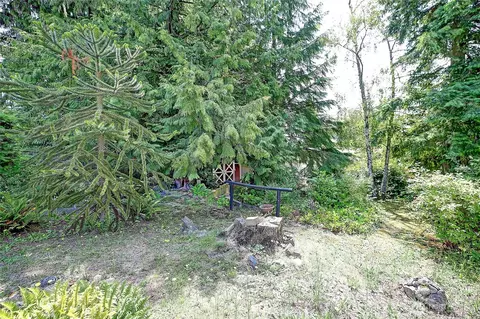 Exterior - 414 Morgan Rd, Everett, WA 98203 photo 9 of 15