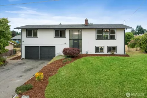 10805 105 St SW, Lakewood, WA 98498