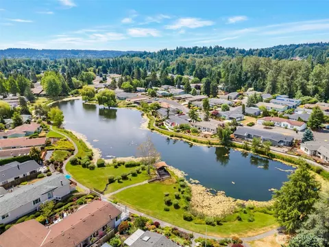 714 Wandering Creek Dr, Bothell, WA 98021 photo 3