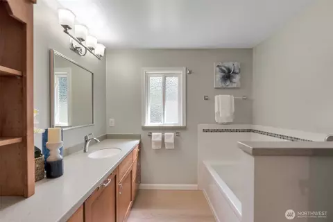 714 Wandering Creek Dr, Bothell, WA 98021 photo 11