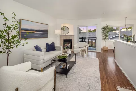 901 E Marine View Dr #106, Everett, WA 98201 photo 2