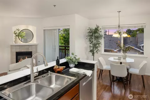 901 E Marine View Dr #106, Everett, WA 98201 photo 13