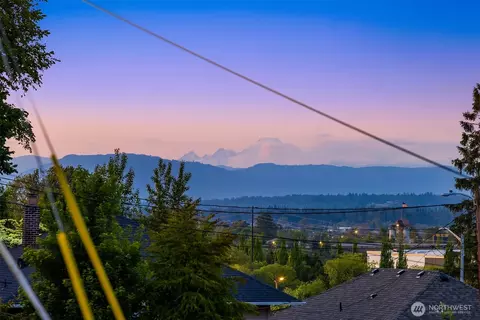 901 E Marine View Dr #106, Everett, WA 98201 photo 5