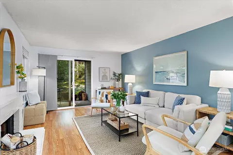 14416 NE 30th Pl #28A, Bellevue, WA 98007
