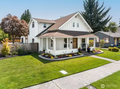 724 6th Ave SW, Puyallup, WA 98371
