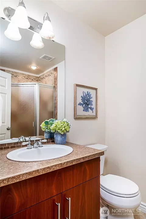 Bath - 11506 40th Dr SE, Everett, WA 98208 photo 1 of 5