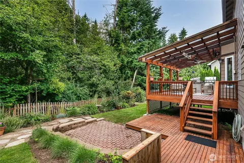 Exterior - 11506 40th Dr SE, Everett, WA 98208 photo 3 of 7